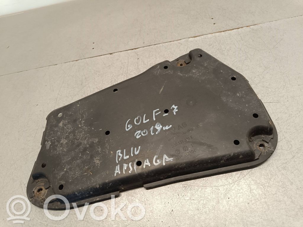 Volkswagen Golf VII Adblu säiliön korkki 