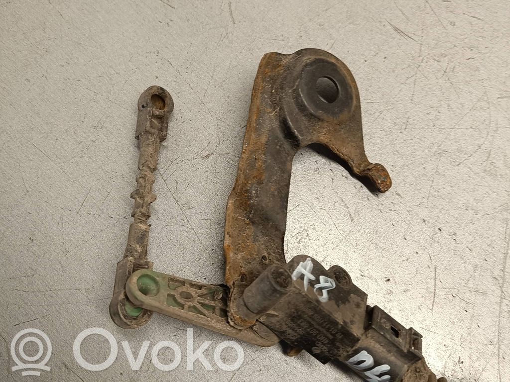 Audi A8 S8 D4 4H Rear air suspension level height sensor 