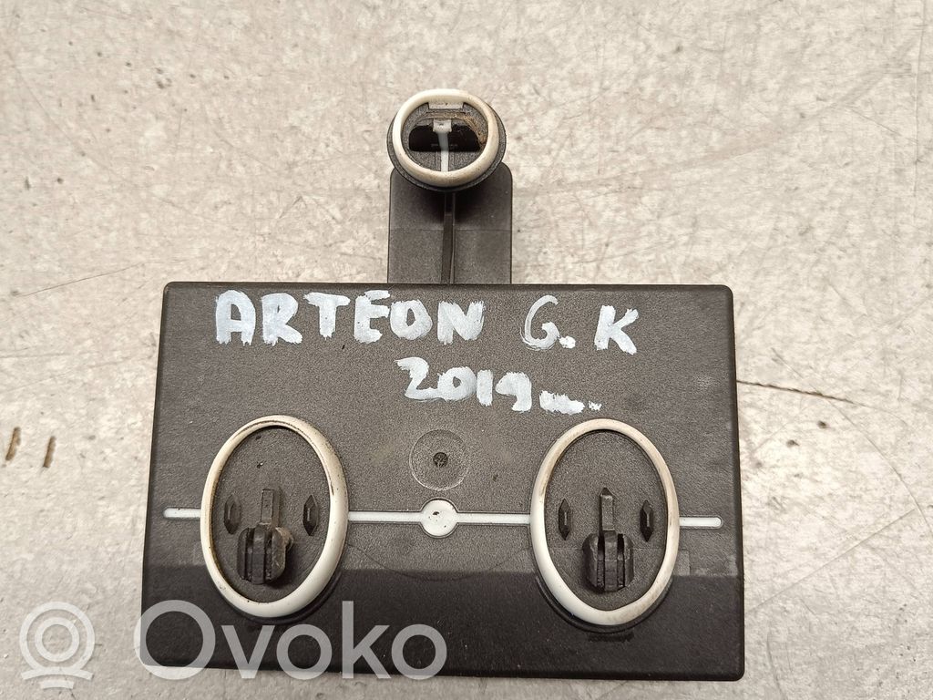 Volkswagen Arteon Unidad de control/módulo de la puerta 