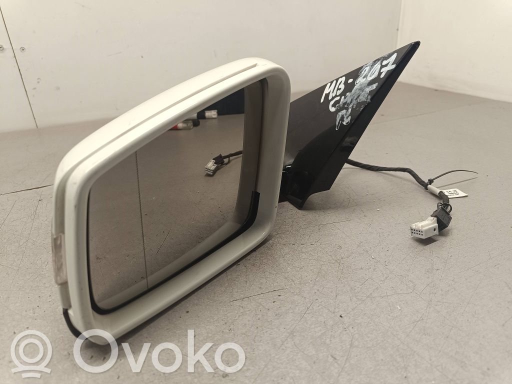 Mercedes-Benz E C207 W207 Elektryczne lusterko boczne drzwi przednich 
