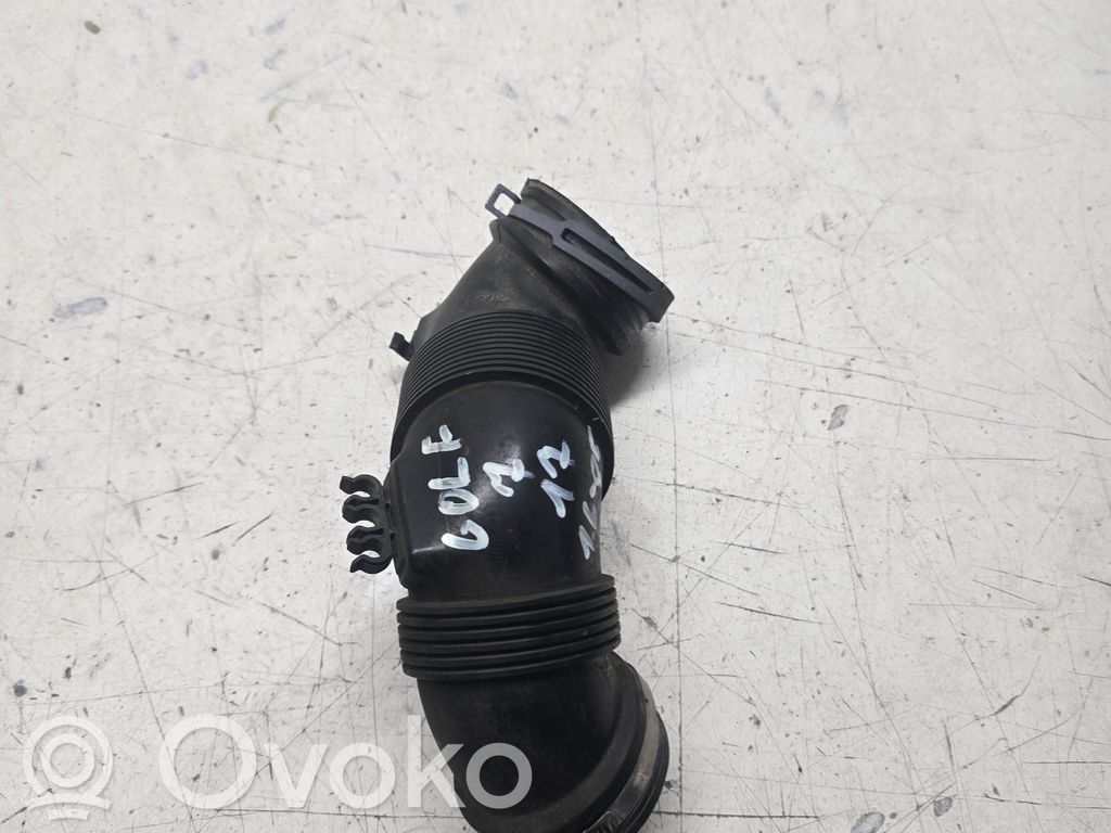 Część rury dolotu powietrza   5Q0129654
