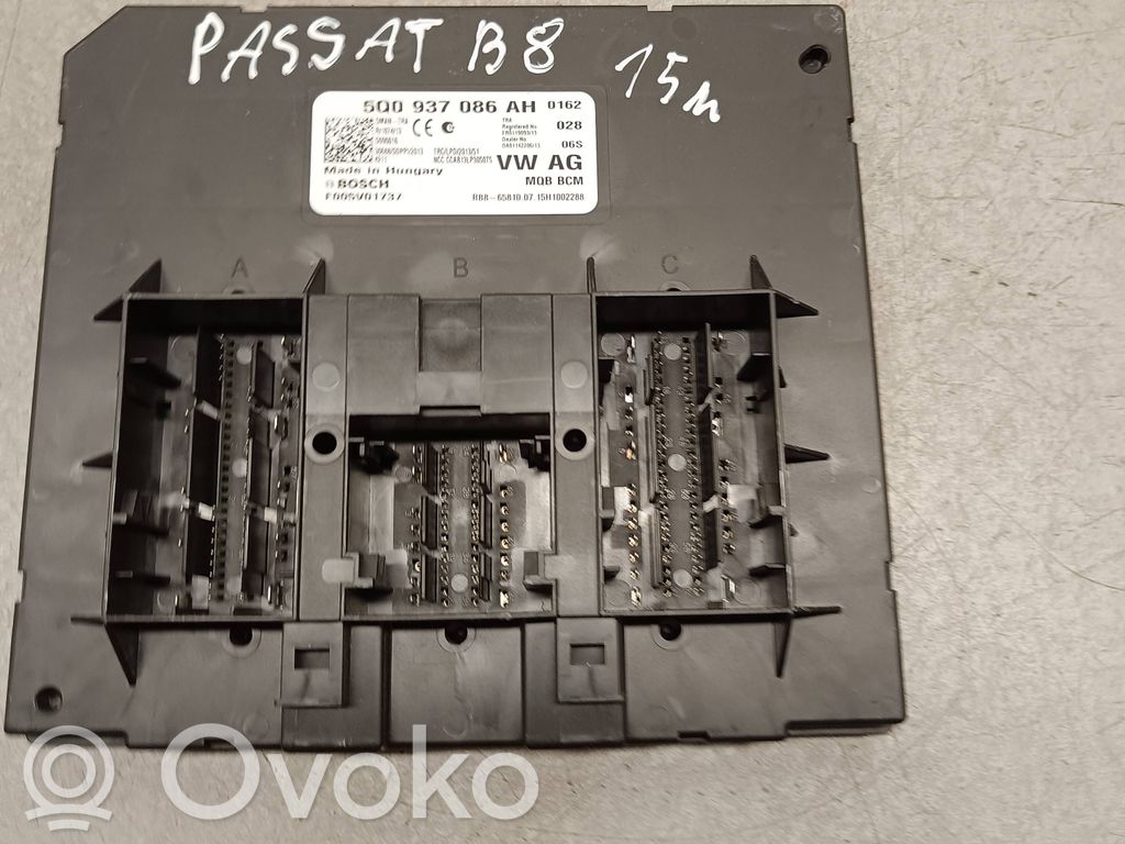 Volkswagen PASSAT B8 Modul confort 