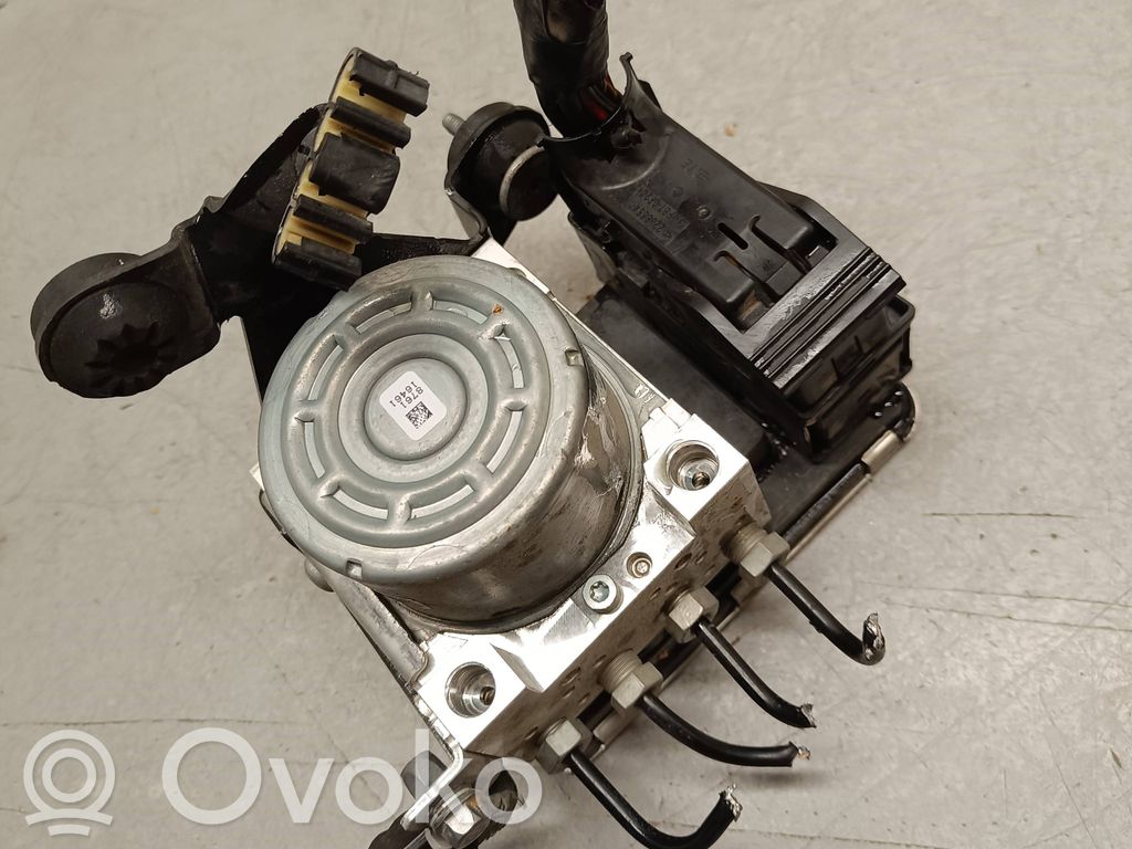 Volvo S90, V90 ABS Blokas 