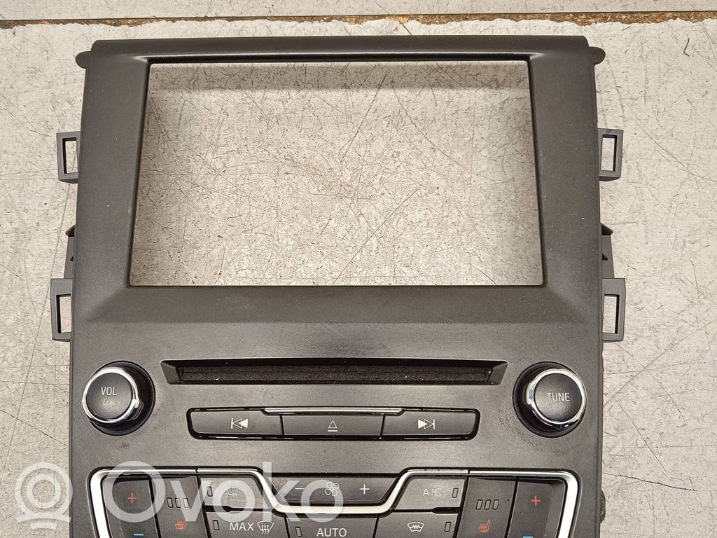 Ford Mondeo MK V Panel klimatyzacji 
