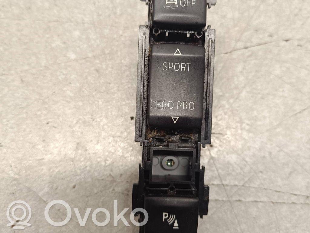 BMW 3 F30 F35 F31 Interruptor del sensor de aparcamiento (PDC) 