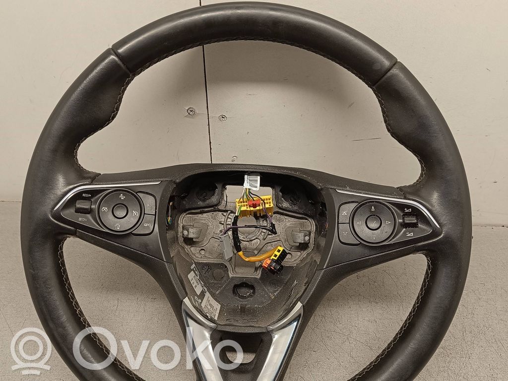 Opel Mokka X Ohjauspyörä 