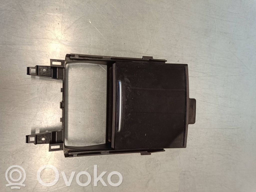 Opel Insignia B Cenicero del coche 