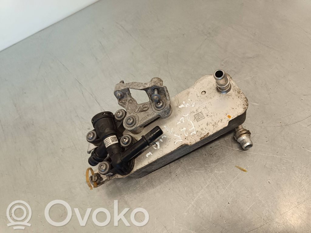 BMW X3 F25 Pavarų dėžės tepalo radiatorius 