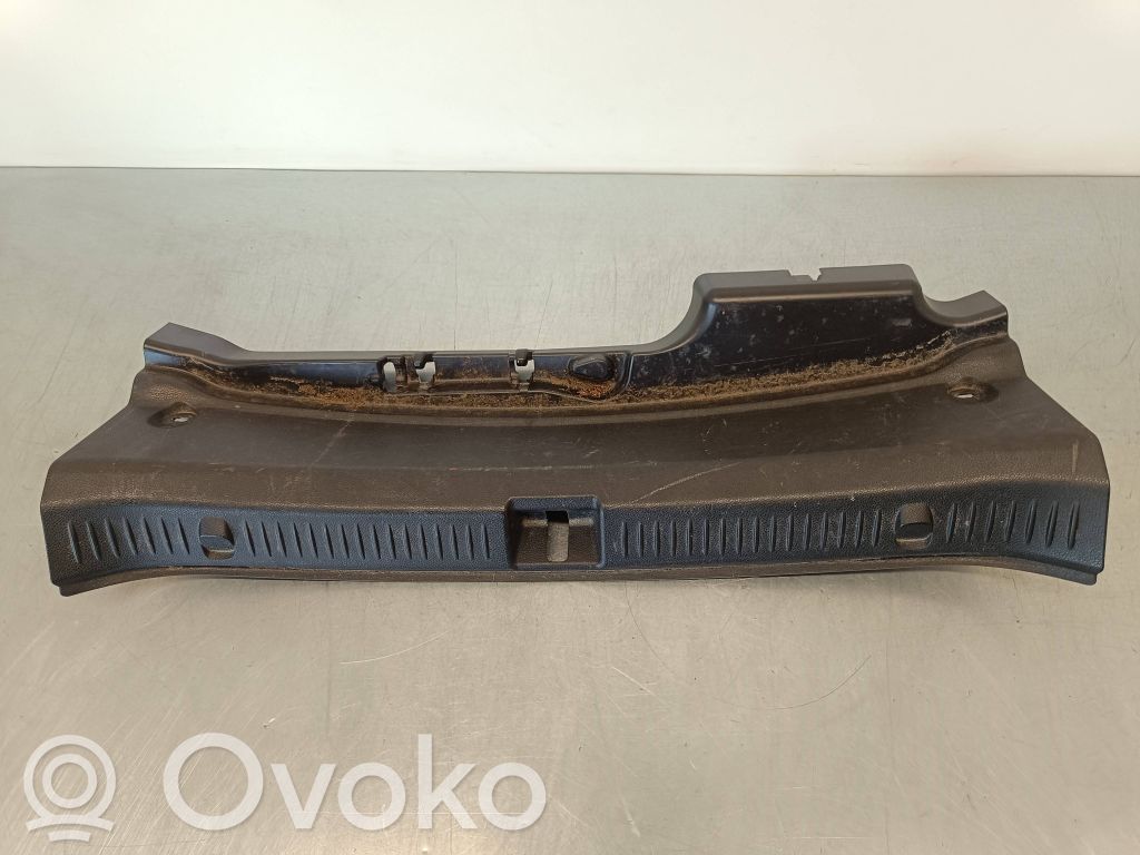 Osłona pasa bagażnika   A2136900041,15340094,4420371733336