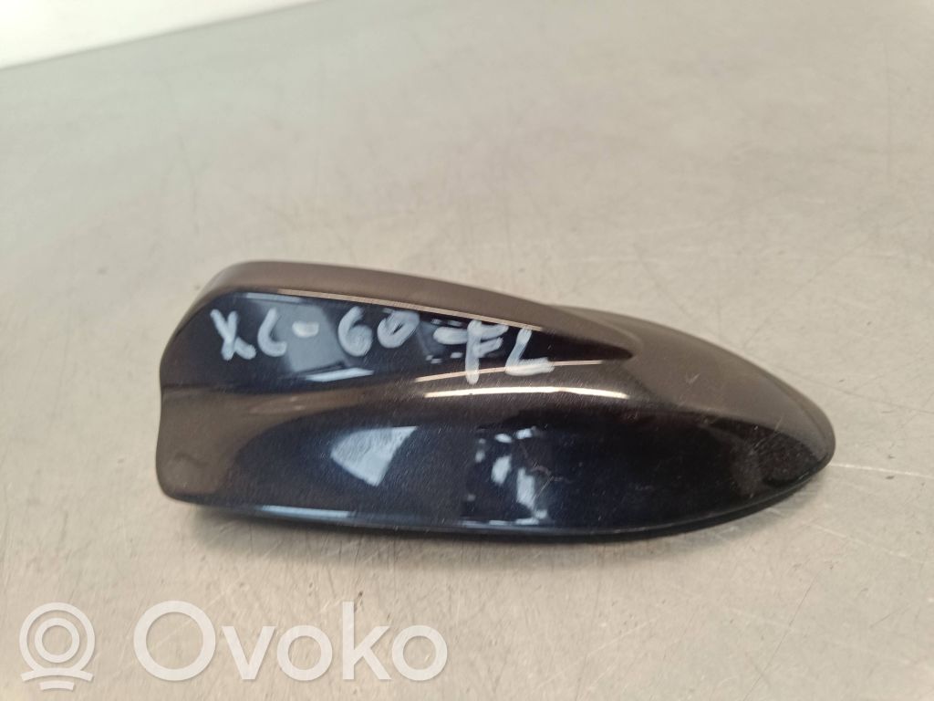 Volvo XC60 GPS-pystyantenni 