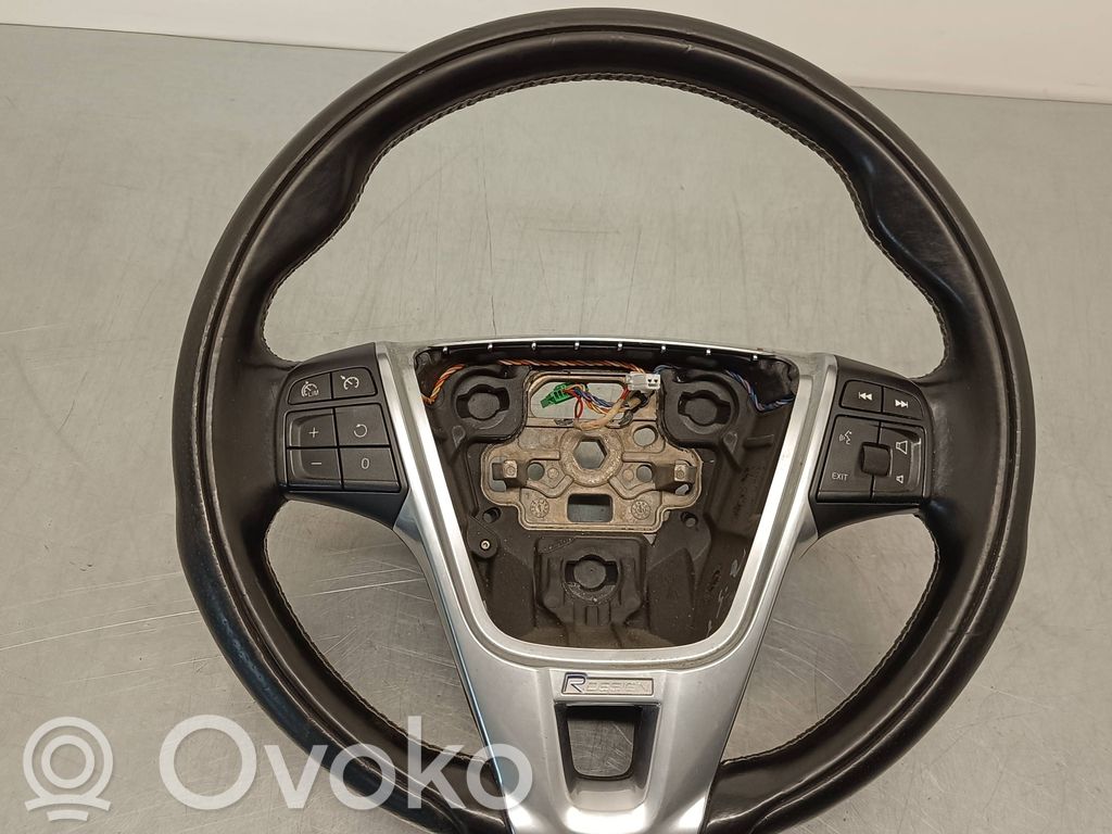 Ohjauspyörä   P31332927,264307850651
