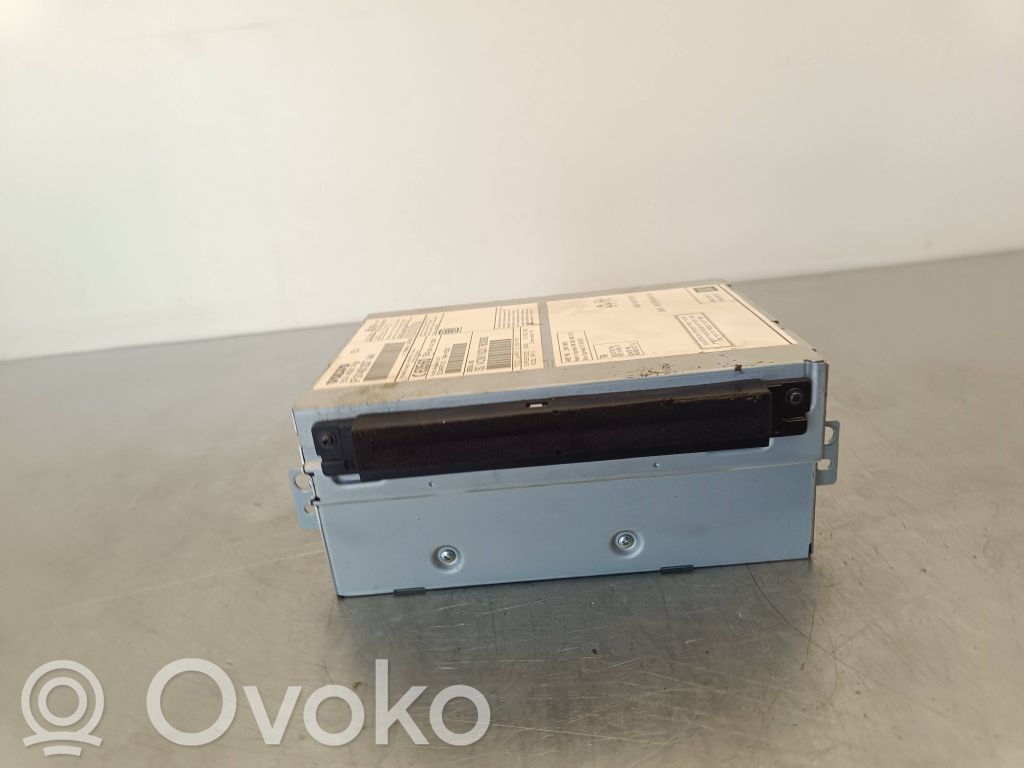 Panel / Radioodtwarzacz CD/DVD/GPS   10R0412990,911031760090