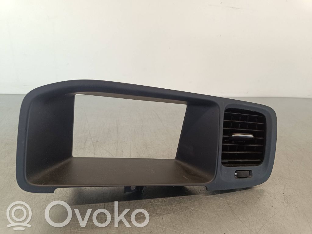 Dysze / Kratki środkowego nawiewu deski rozdzielczej   39804063,0P502901,G0RZ0W