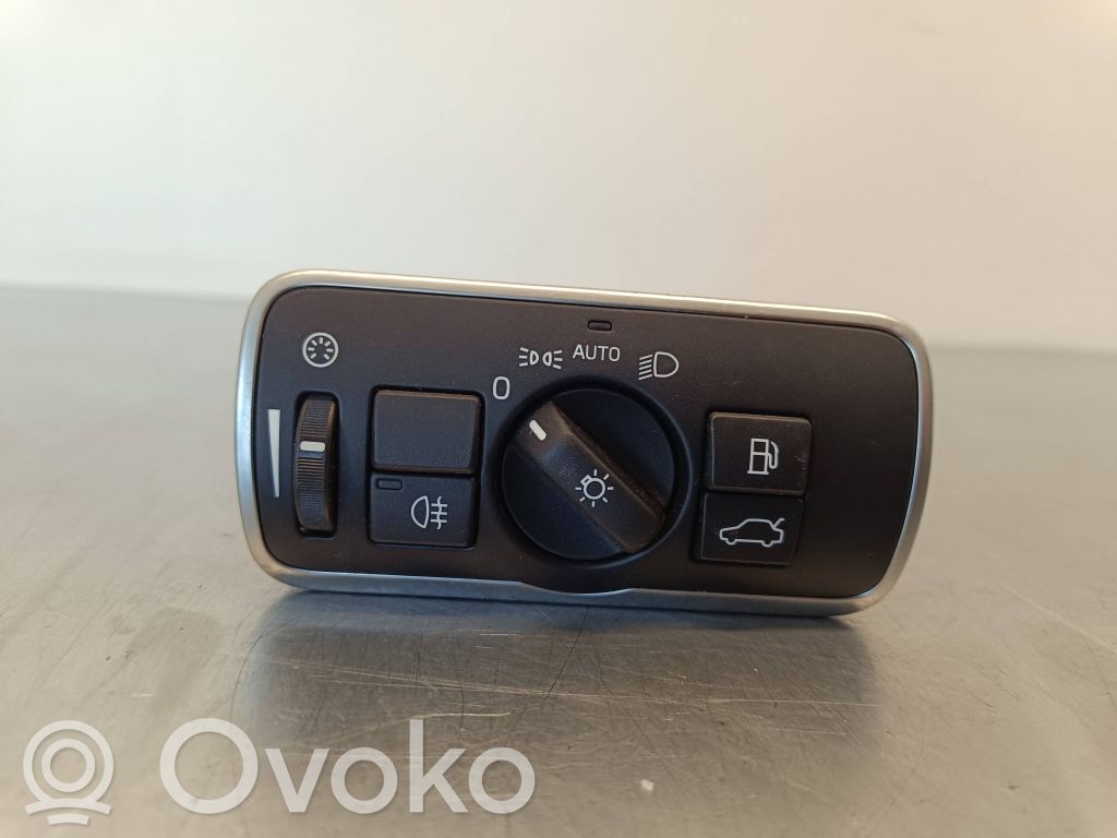 Volvo V60 Light switch 