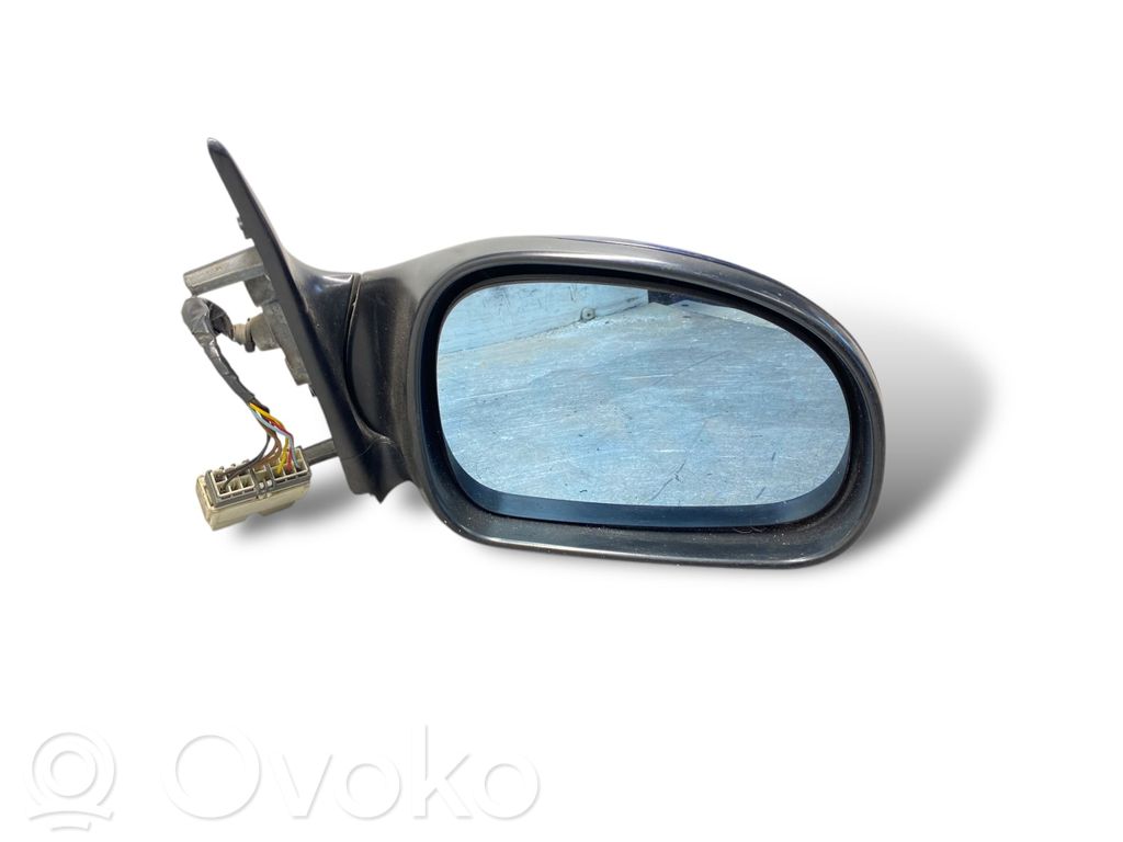 Peugeot 406 Front door electric wing mirror 