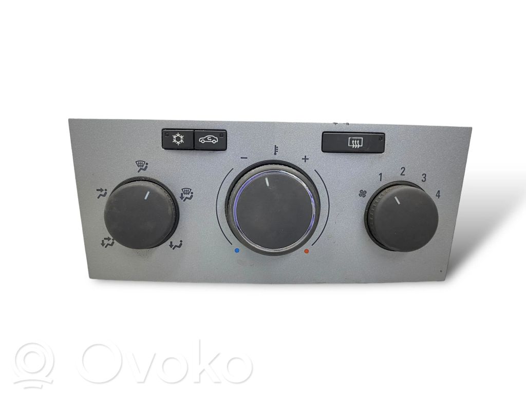 Opel Astra H Climate control unit 