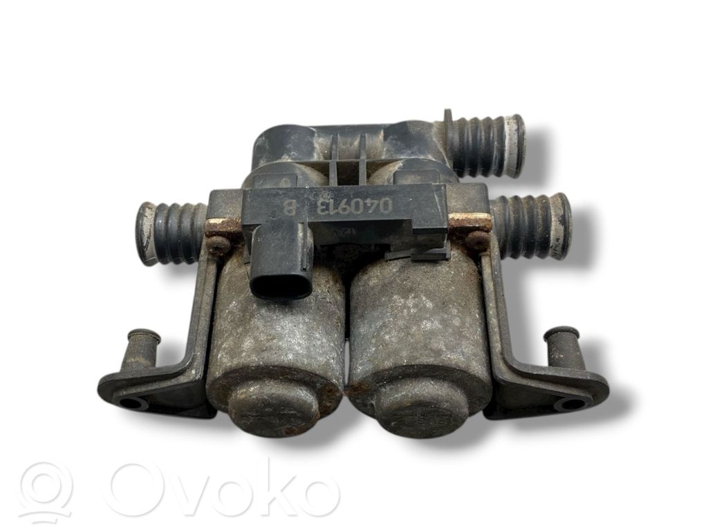 BMW 5 E39 Coolant heater control valve 