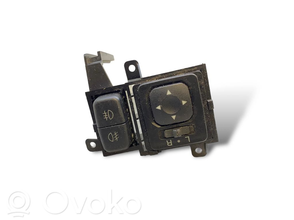 Mitsubishi Pajero Wing mirror switch 