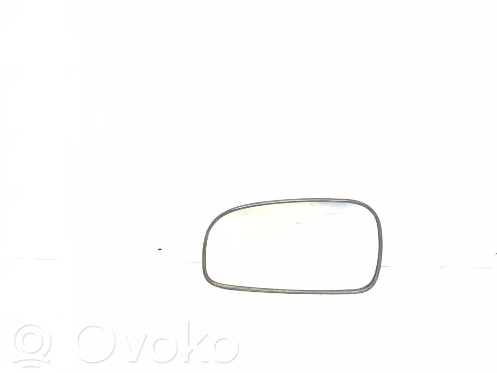 Hyundai Santa Fe Sivupeilin lasi 