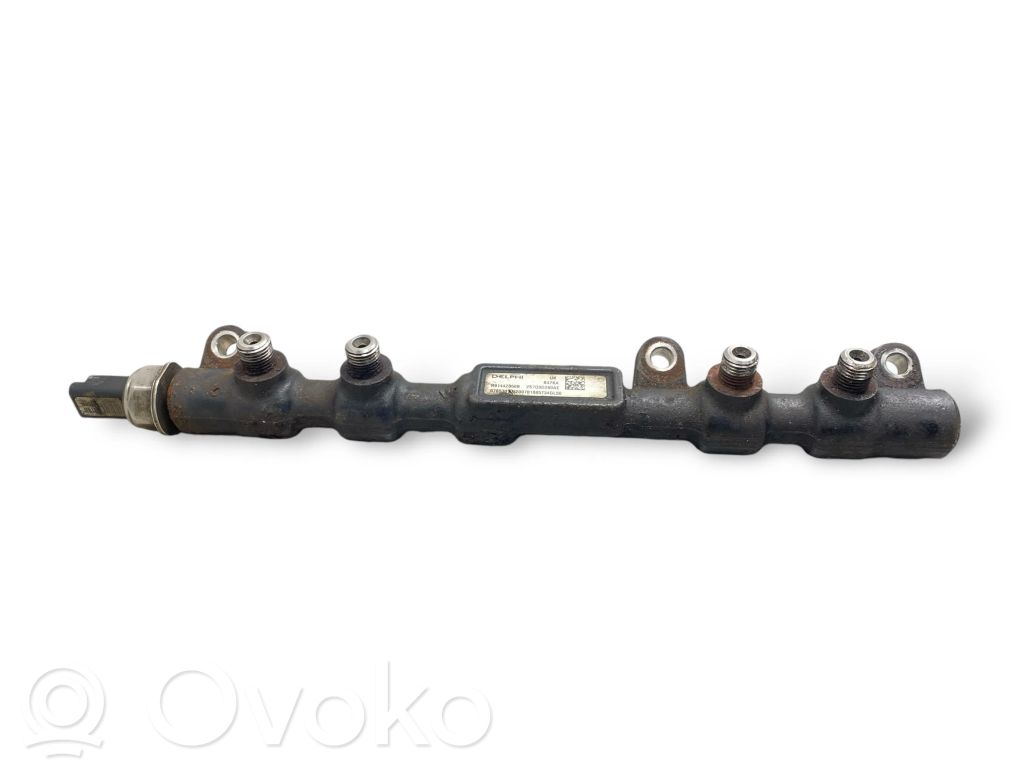 Ford Mondeo Mk III Fuel main line pipe 