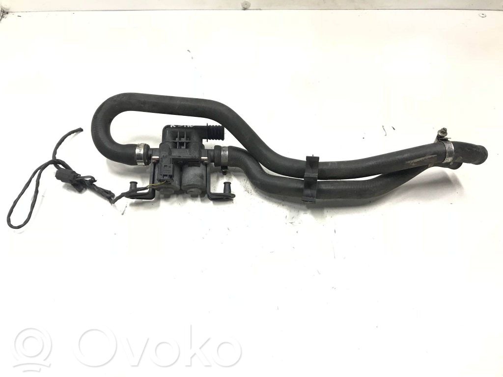 BMW X5 E53 Apsildes radiatora vārsts (-i) 