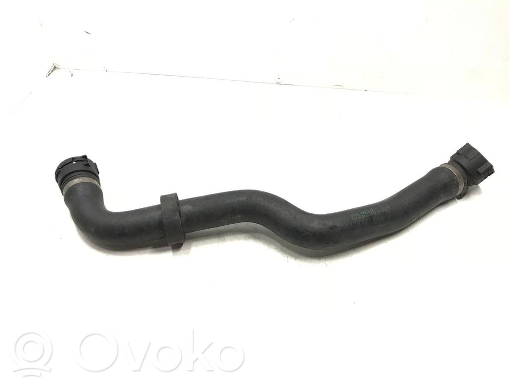 BMW 5 E39 Engine coolant pipe/hose 