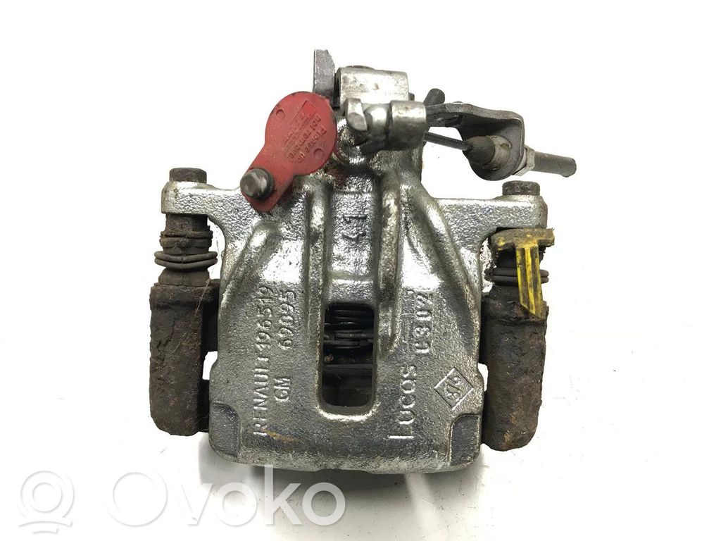 Opel Vivaro Rear brake caliper 