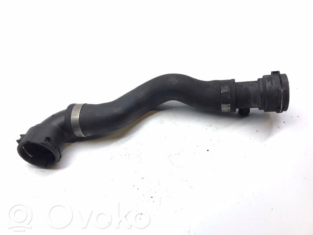 BMW 5 E39 Engine coolant pipe/hose 