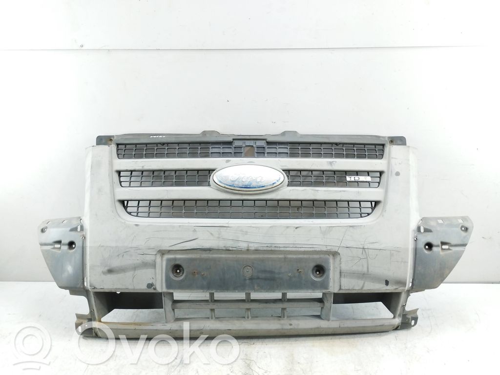 Front bumper   K5180