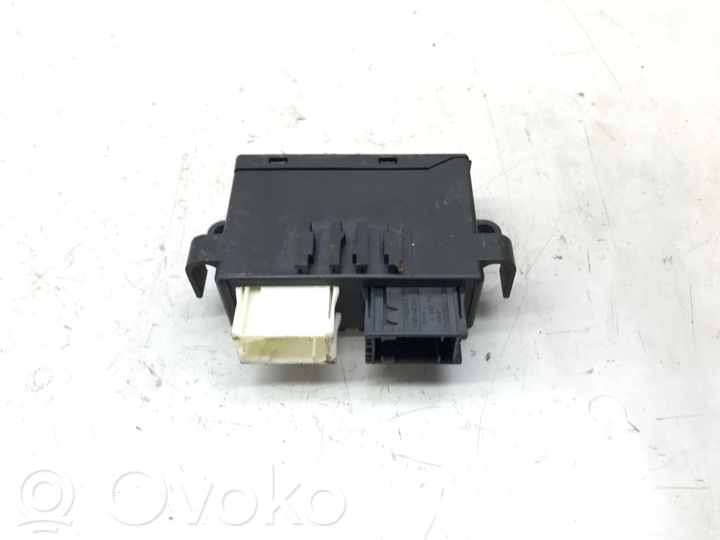 BMW 3 E46 Wing mirror control module 