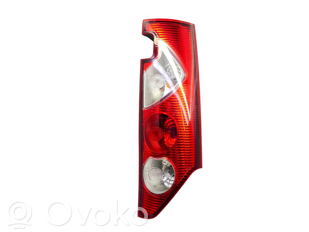 Renault Kangoo II Aizmugurējais lukturis virsbūvē 