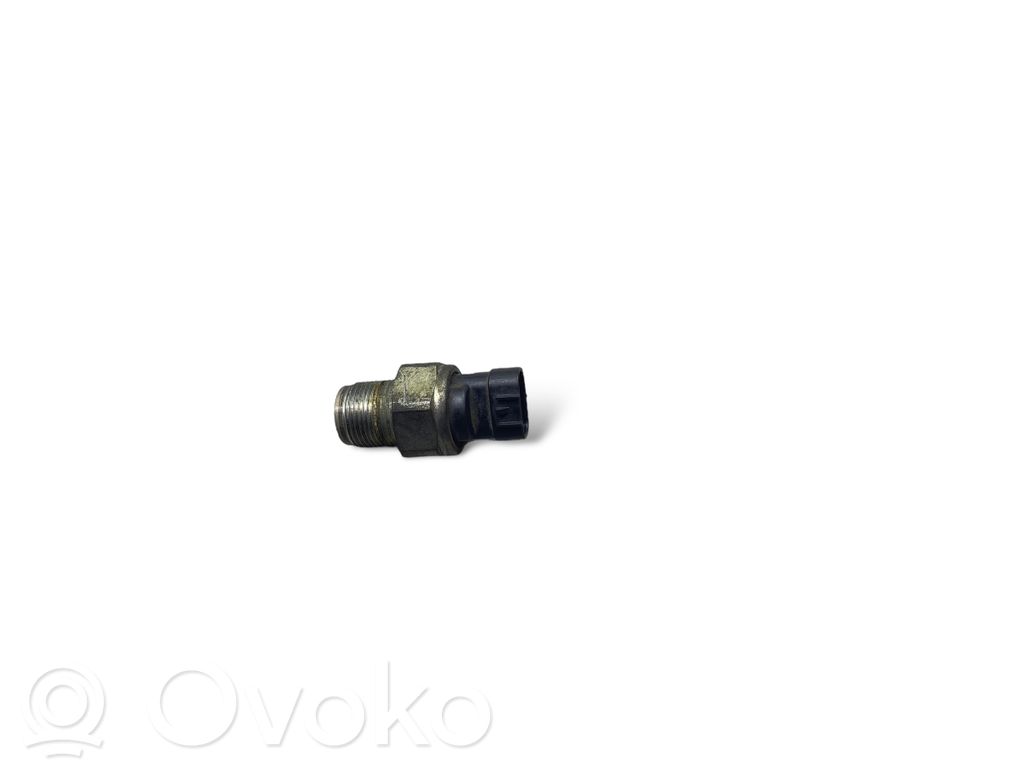Fuel pressure regulator