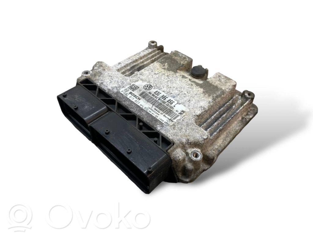 Volkswagen PASSAT B6 Engine control unit/module 
