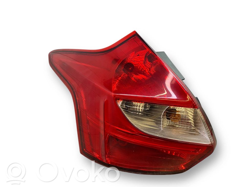 Rear/tail lights