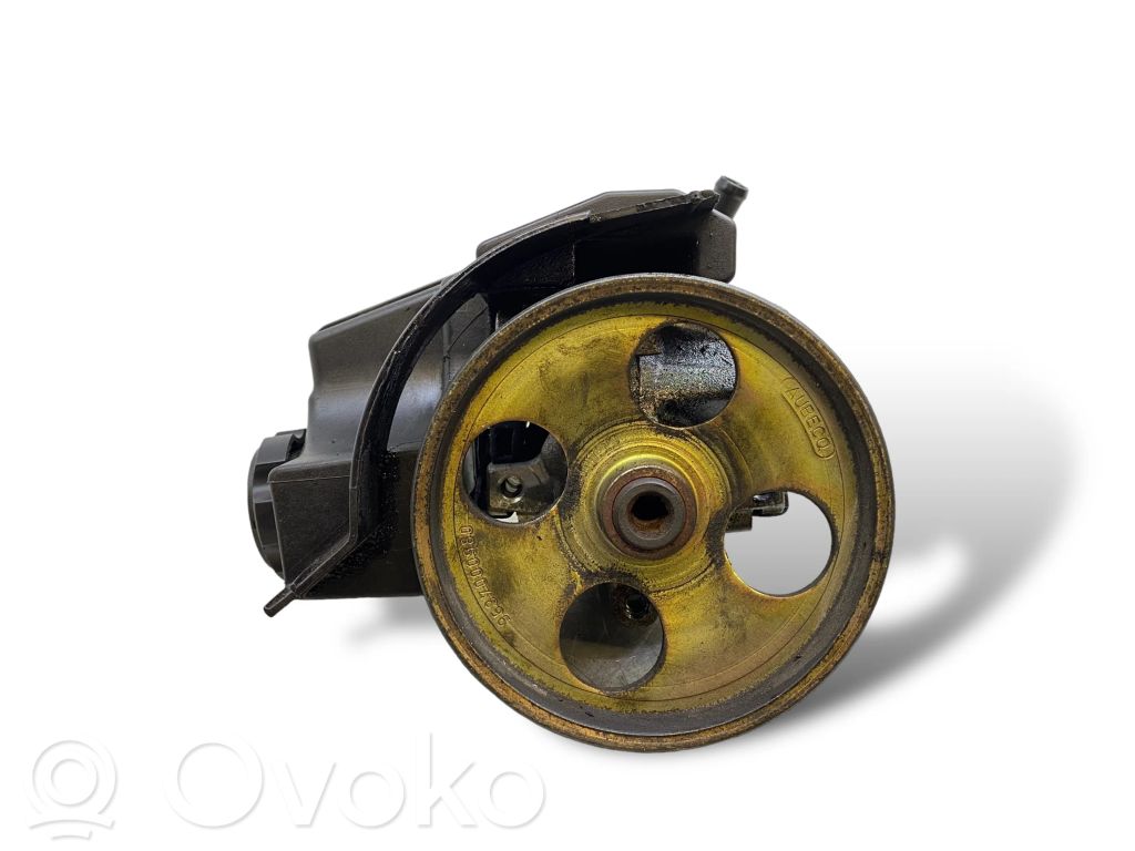 Peugeot 206 Power steering pump 