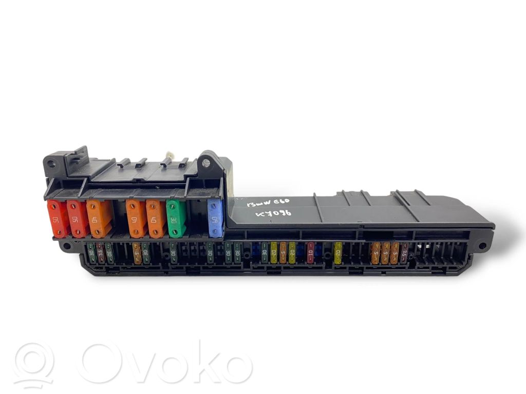 Fuse box set   25713290