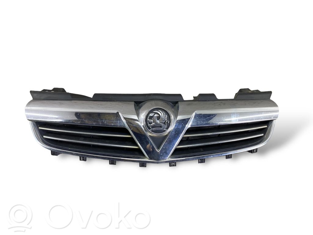Opel Zafira B Etupuskurin ylempi jäähdytinsäleikkö 