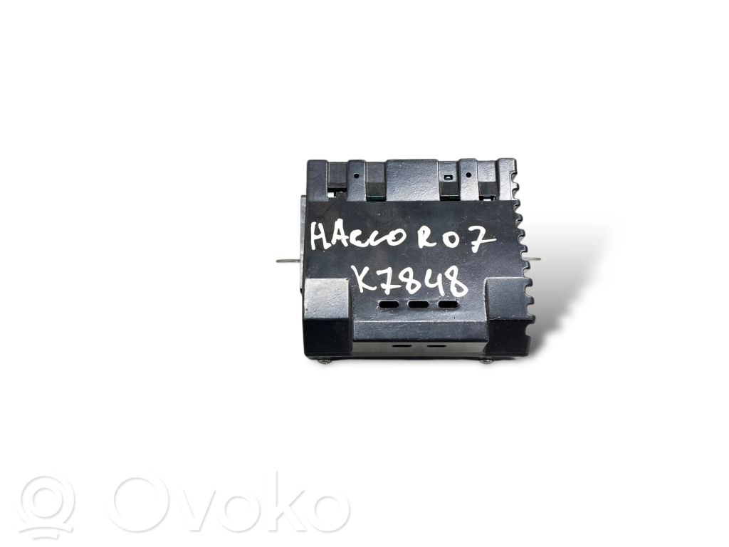 Honda Accord Sound amplifier 