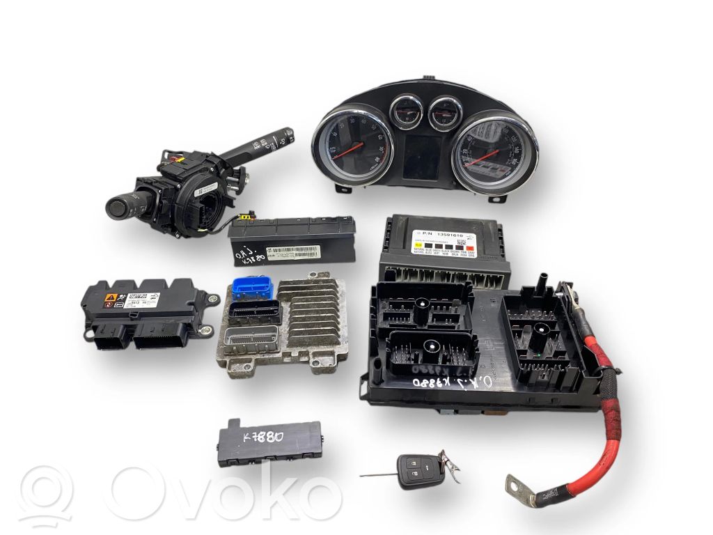 Opel Astra J Engine ECU kit and lock set 