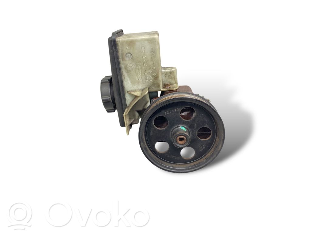 Ford Mondeo Mk III Ohjaustehostimen pumppu 