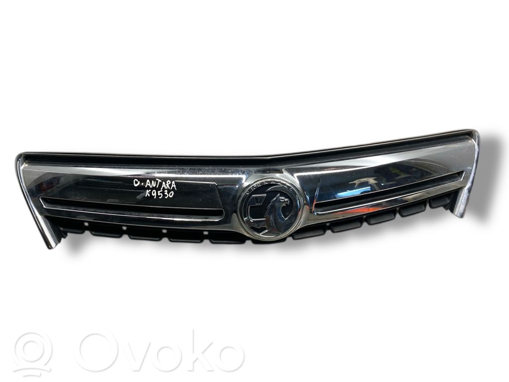 Opel Antara Front bumper upper radiator grill 