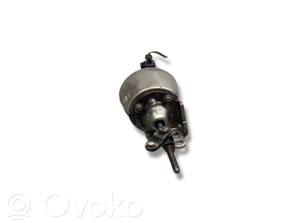 Volkswagen Sharan Cześć układu próżniowego turbosprężarki 