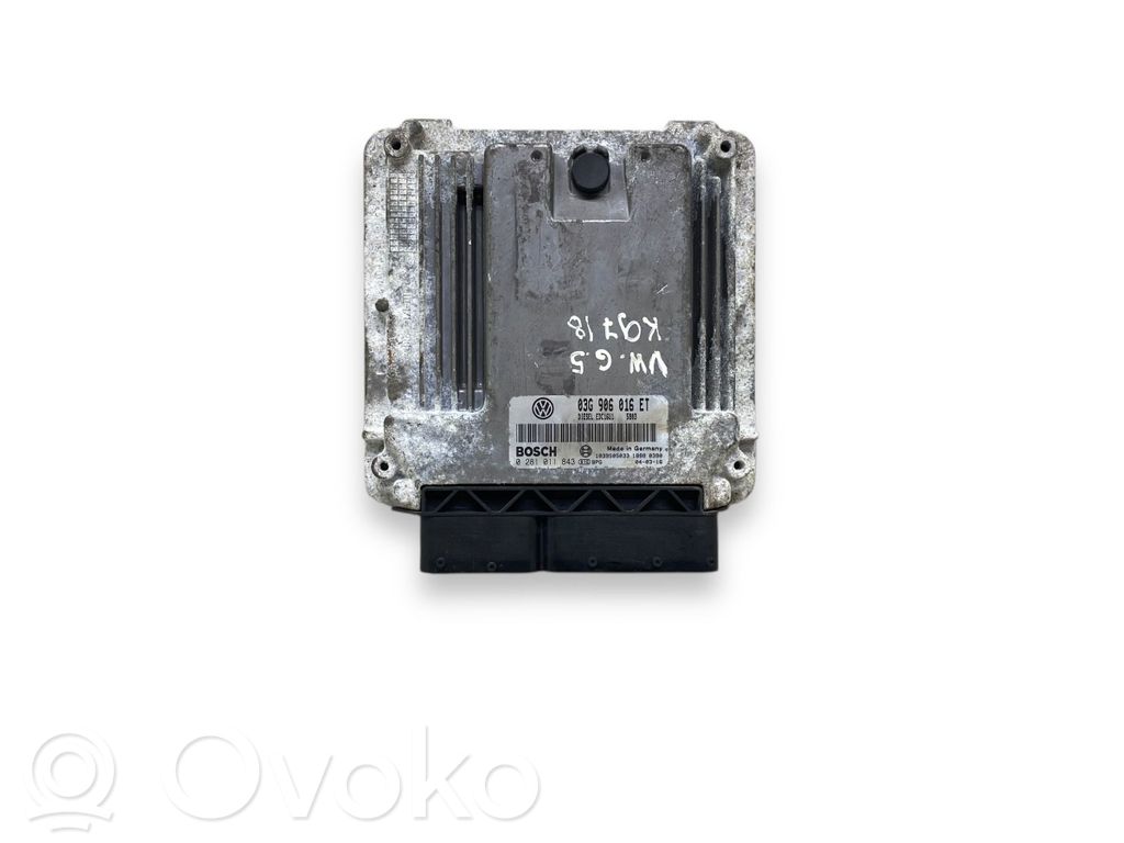 Volkswagen Golf V Engine control unit/module 