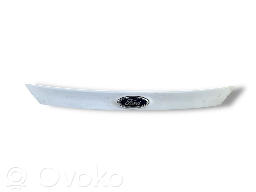 Ford Focus Garniture de hayon 