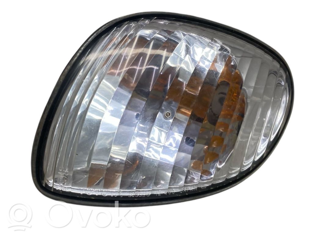 Toyota Corolla E110 Front indicator light 