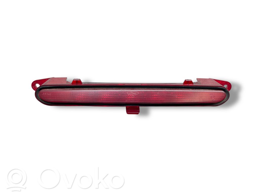 Ford Focus Third/center stoplight 