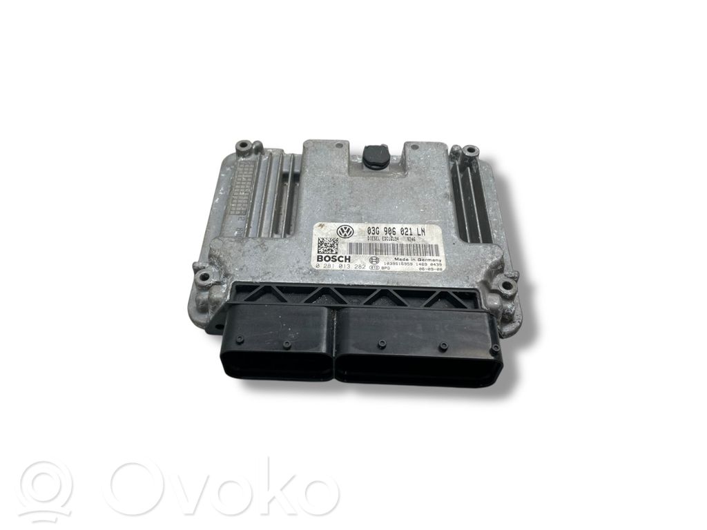 Skoda Octavia Mk2 (1Z) Engine control unit/module 