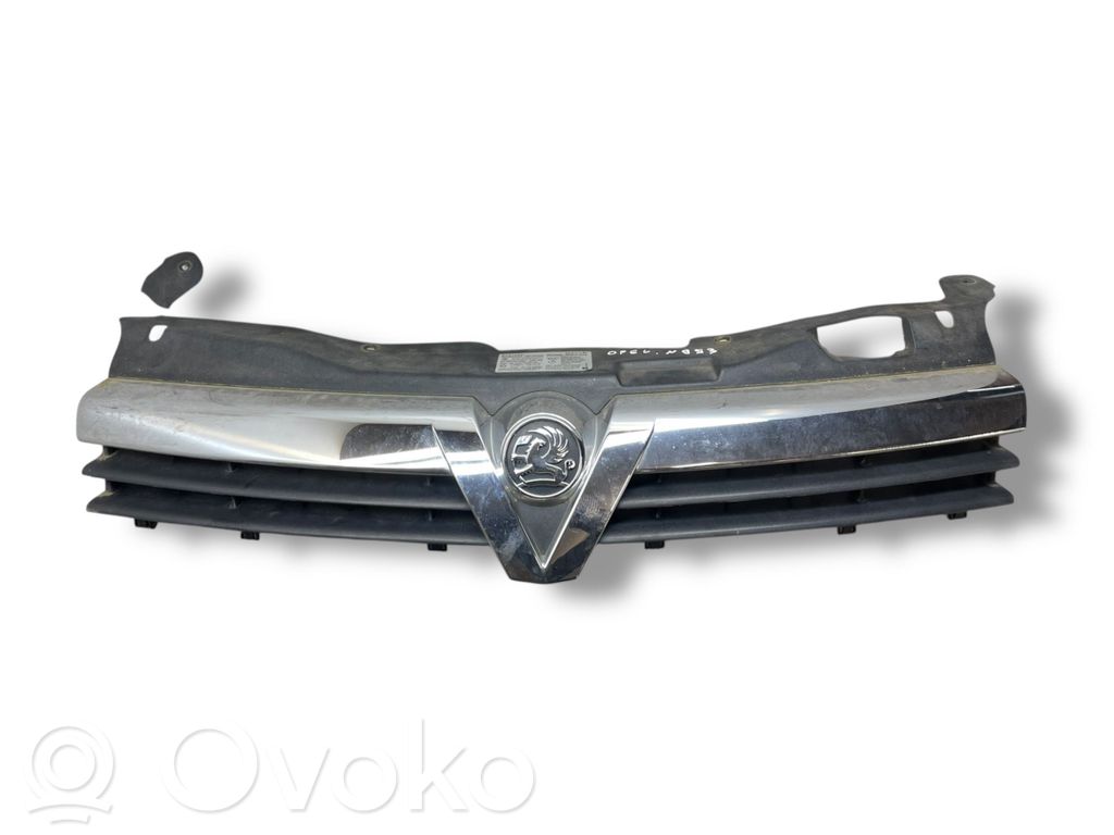 Opel Astra H Etusäleikkö 