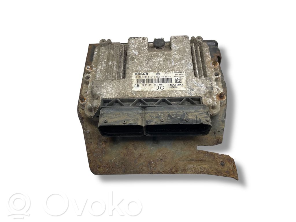 Opel Astra H Engine control unit/module 