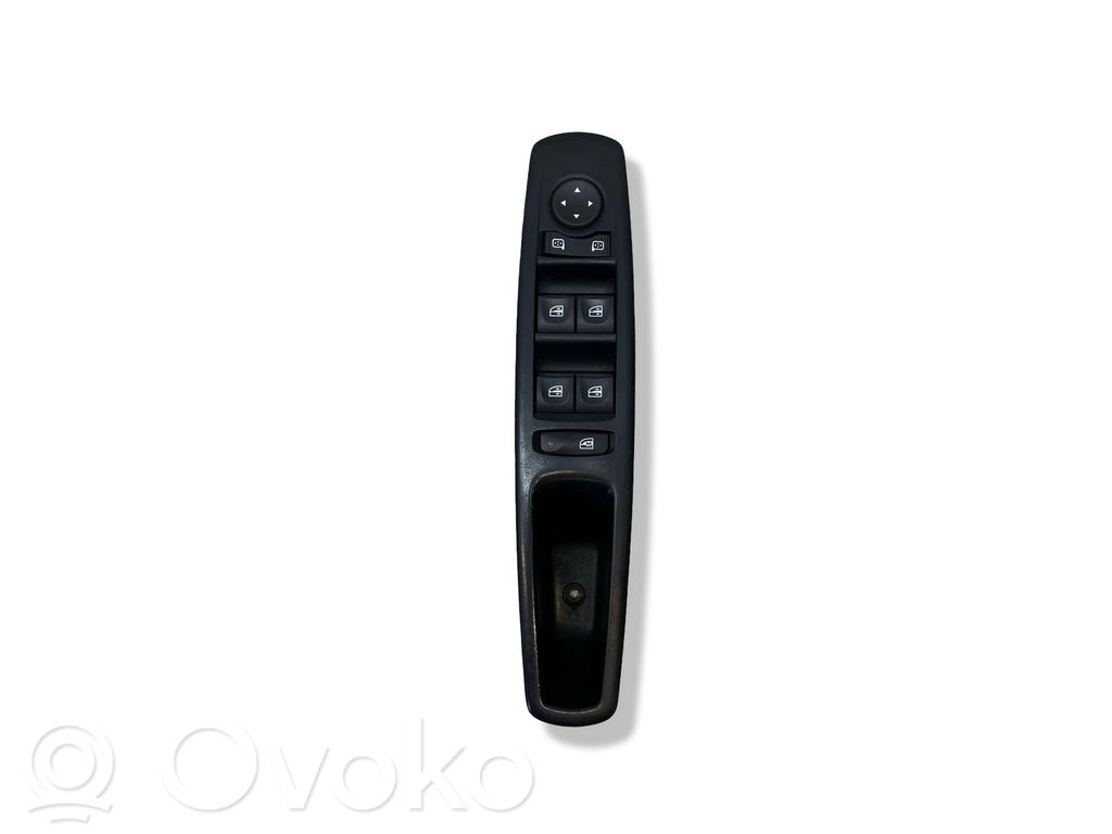 Renault Megane III Electric window control switch 